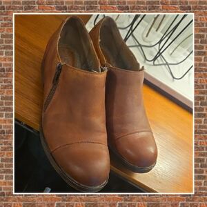 boc Brown Ankle Booties Size 8 1/2